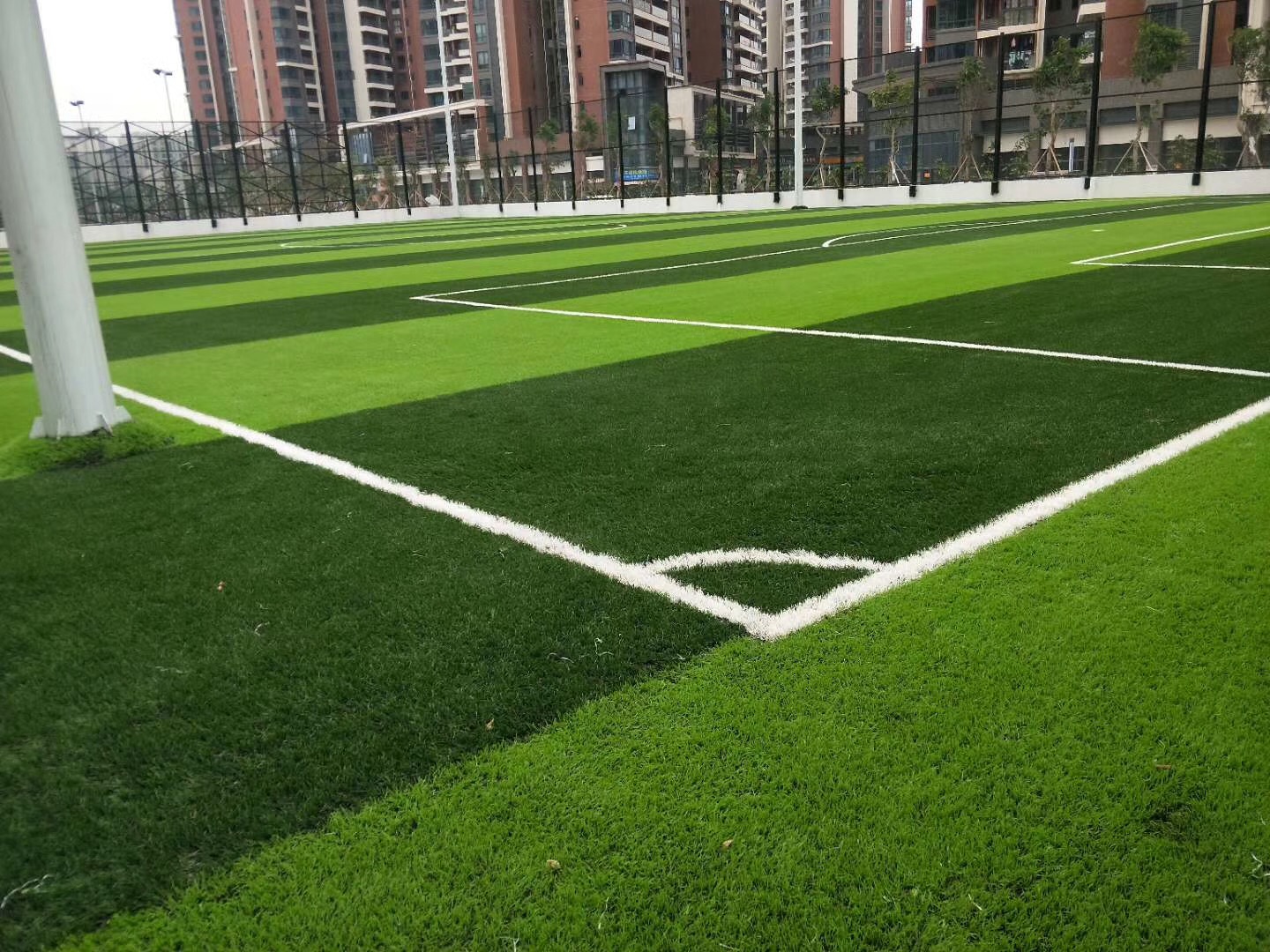 中山市華發(fā)城建未來(lái)薈足球場(chǎng)